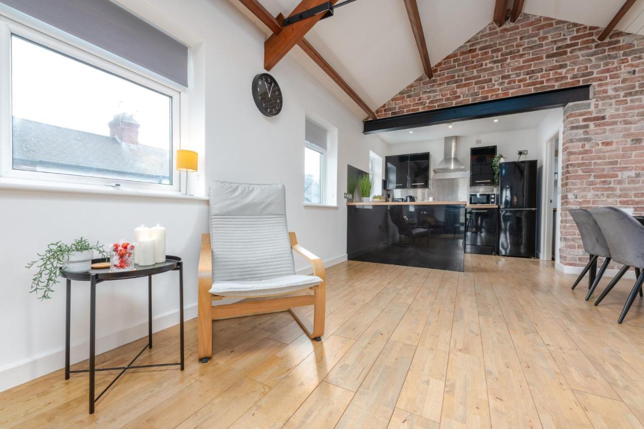 Stayright- 2 Bedroom House, Centrally Located & Close Walk To City Centre Κάρντιφ Εξωτερικό φωτογραφία