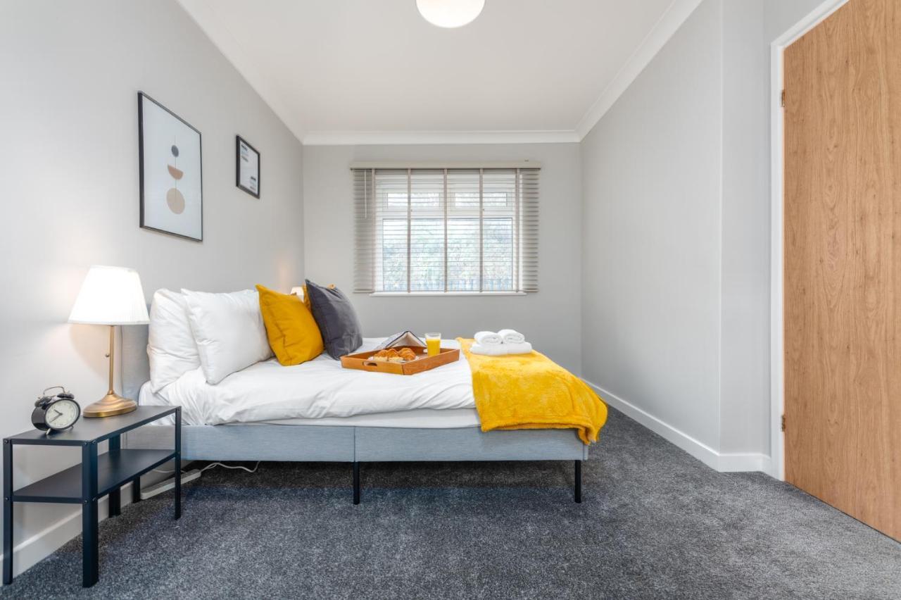 Stayright- 2 Bedroom House, Centrally Located & Close Walk To City Centre Κάρντιφ Εξωτερικό φωτογραφία