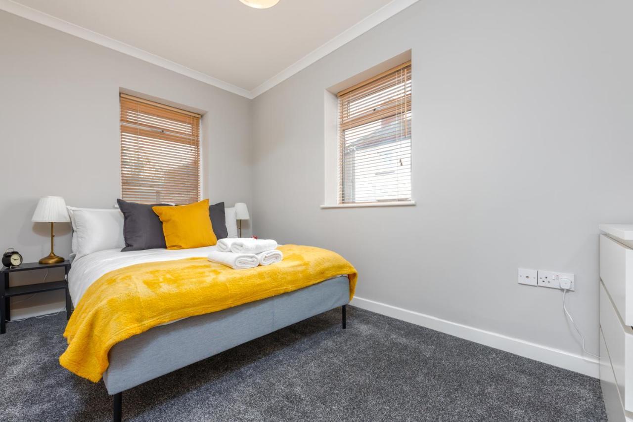 Stayright- 2 Bedroom House, Centrally Located & Close Walk To City Centre Κάρντιφ Εξωτερικό φωτογραφία
